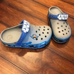 Boys crocs